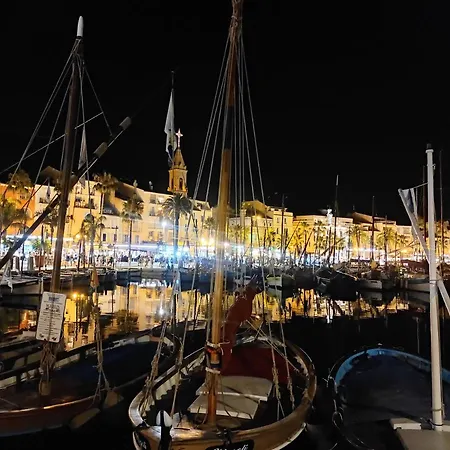 Le M Six-Fours-les-Plages