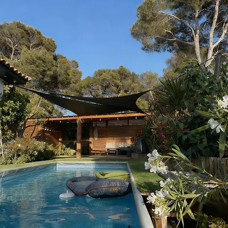 Le M Villa *